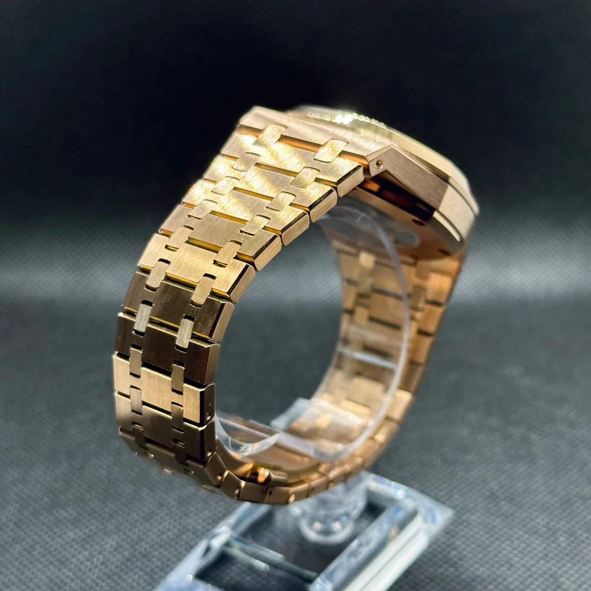 ROYAL OAK ROSE SKELETON MOD (ÉDITION SPÉCIALE)